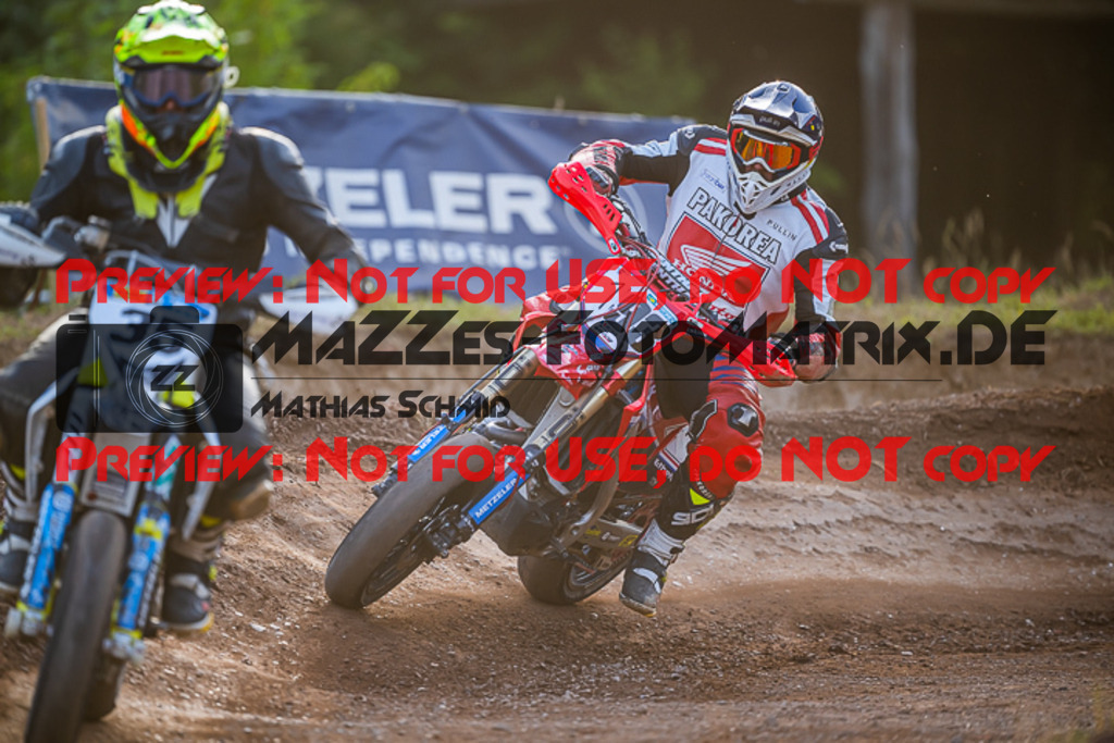 MaZZes_FotoMatrix_220618_9919 | S4