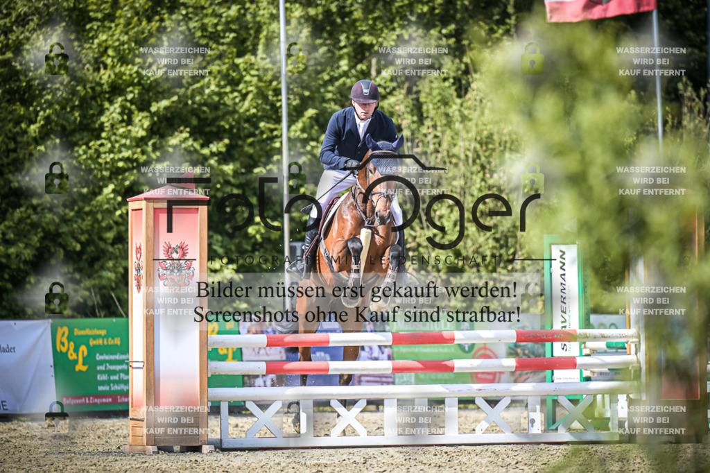 DOS_9617 | Entdecke hochwertige Reitturnierfotos von Foto Oger. Professionell, emotional und authentisch – jetzt Lieblingsmomente im Shop bestellen.Deutschlandweite Turnierfotografie. - Realisiert mit Pictrs.com