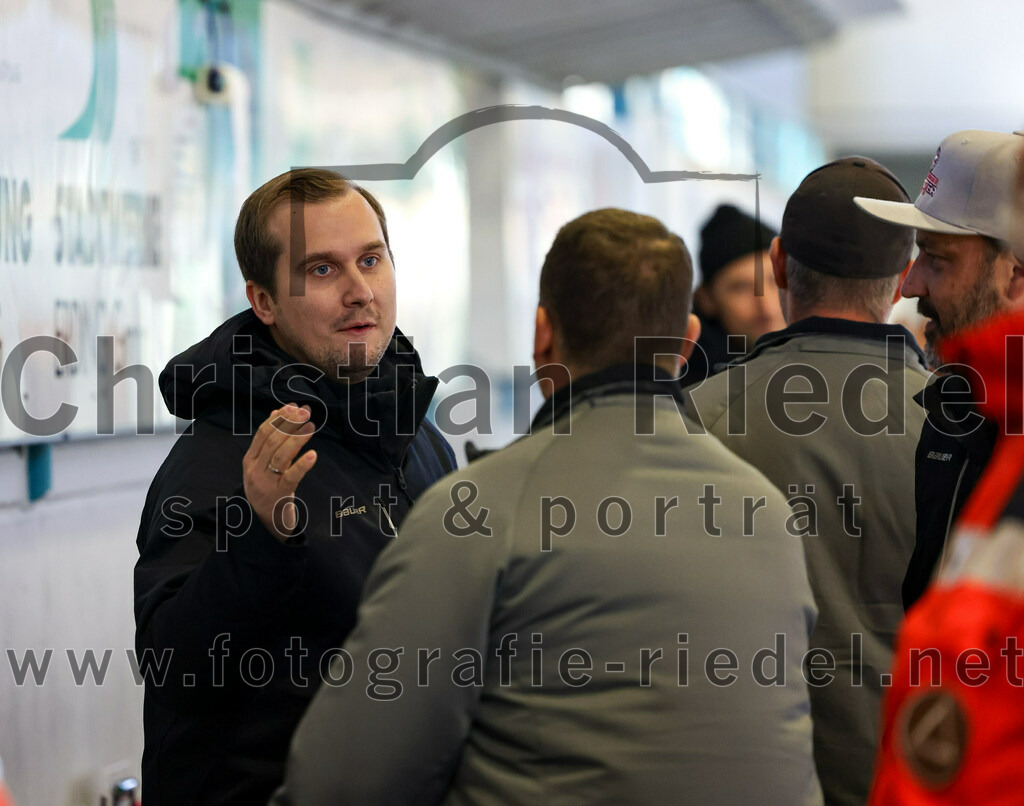 2022-09-25_003_TSV_Erding_gegen_EHC_Klostersee | Erding, Deutschland, 25.09.2022:
Eishockey, Bayernliga 2022 / 2023, Testspiel, TSV Erding gegen EHC Klostersee, Endergebnis: 8:2

Foto: Christian Riedel / fotografie-riedel.net