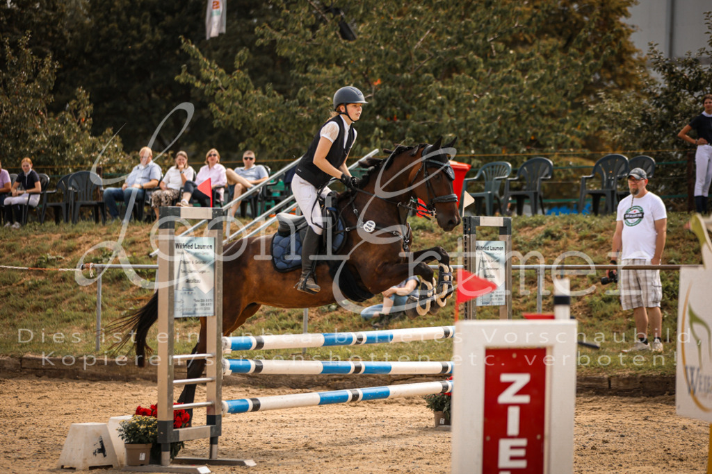 27.SaSpMA00082 | Leoni Ertmer Photography - Realisiert mit Pictrs.com