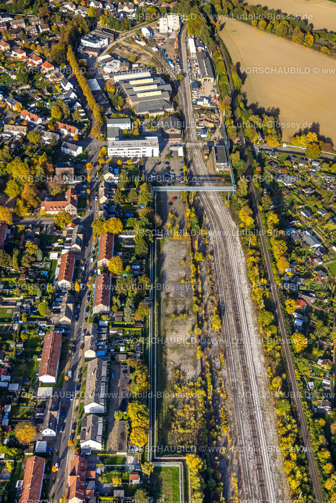 Gladbeck221005813 | Luftbild, RBH Gelände, Bahnanlage und Bereich nördlich um den Bahnhof Gladbeck-West, Gewerbegebiet Werkstraße, Rentfort, Gladbeck, Ruhrgebiet, Nordrhein-Westfalen, Deutschland
