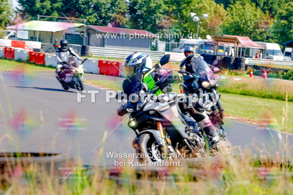 _MOT9057 | Hier findet Ihr Bilder von Touristenfahrten auf der Nürburgring Nordschleife oder von anderen Veranstaltungen die ich besucht habe. Viel Spass beim Durch Schauen 