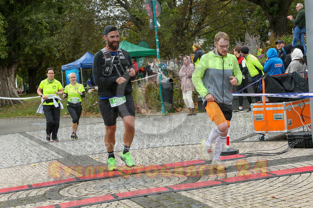231015_1121_EX1_3889 | Sportfotografie im Rhein-Sieg Kreis, Köln, Bonn, NRW, Rheinland Pfalz, Hessen, etc. Unser Tätigkeitsfeld umfasst den Laufsport vom Volkslauf über den Marathon, Duathlon, Triathon bis zum Ultralauf wie Kölnpfad Ultra oder Schindertrail.
