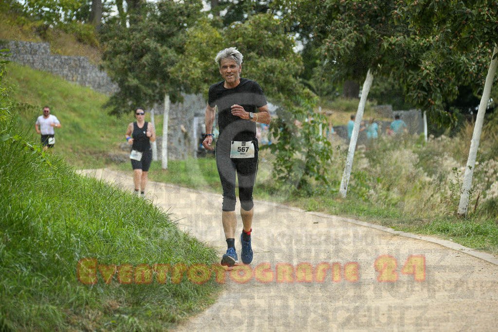 250824_1424_EX1_6065 | Sportfotografie im Rhein-Sieg Kreis, Köln, Bonn, NRW, Rheinland Pfalz, Hessen, etc. Unser Tätigkeitsfeld umfasst den Laufsport vom Volkslauf über den Marathon, Duathlon, Triathon bis zum Ultralauf wie Kölnpfad Ultra oder Schindertrail.