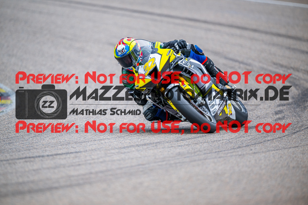 MaZZes_FotoMatrix_240503_6007705_6517 | STK1000
