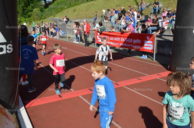 17-09-22_ | Meisterchip Fotoshop - Realisiert mit Pictrs.com