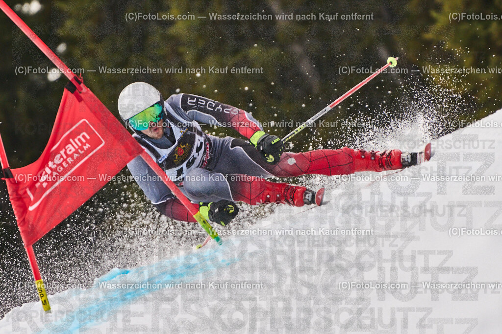 ALP2395_steir-MASTERS-Meistersch-SG_Reiteralm_GRUeNWALD Florian  | MASTERS-LM-Super-G Steiermark mit Wiener-LM auf der Reiteralm am Fr 28. März 2025.                         Veranstalter: Steirischer Skiverband (5000)Durchführender Verein: WSV Pichl-Reiteralm (5083)