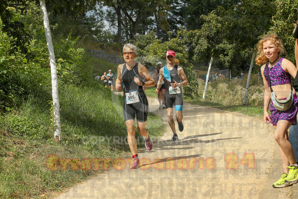 250824_1342_EX1_3285 | Sportfotografie im Rhein-Sieg Kreis, Köln, Bonn, NRW, Rheinland Pfalz, Hessen, etc. Unser Tätigkeitsfeld umfasst den Laufsport vom Volkslauf über den Marathon, Duathlon, Triathon bis zum Ultralauf wie Kölnpfad Ultra oder Schindertrail.