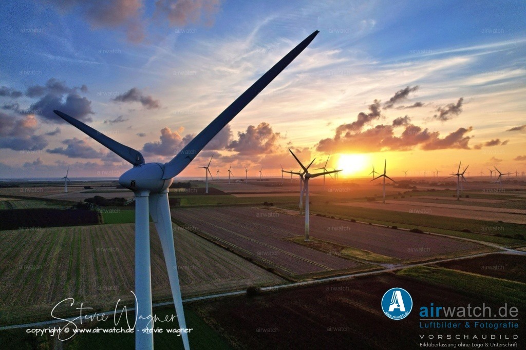 Windpark Breklumer-Koog | Luftbild, Windenergieanlagen, Enercon, Windpark Breklumer Koog