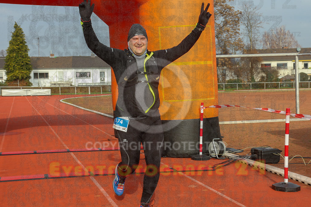 230129_1147_EX1_5325 | Sportfotografie im Rhein-Sieg Kreis, Köln, Bonn, NRW, Rheinland Pfalz, Hessen, etc. Unser Tätigkeitsfeld umfasst den Laufsport vom Volkslauf über den Marathon, Duathlon, Triathon bis zum Ultralauf wie Kölnpfad Ultra oder Schindertrail.