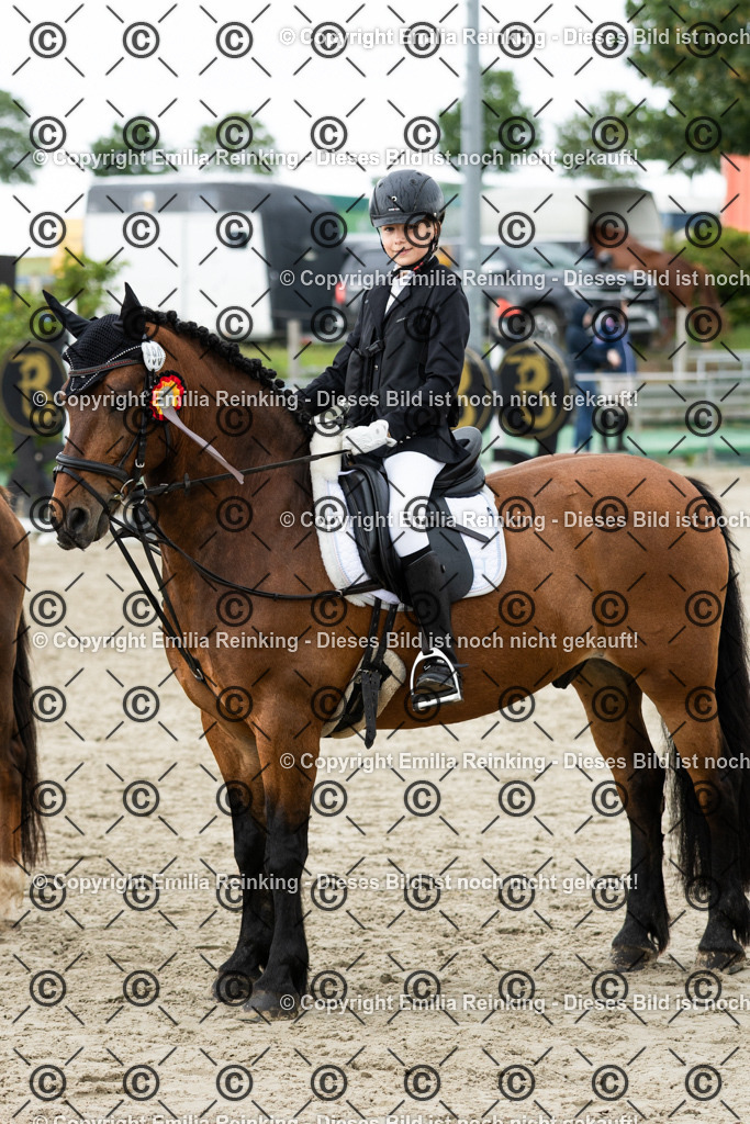 CL5A6573 | Emilia Reinking Fotografie - Realisiert mit Pictrs.com