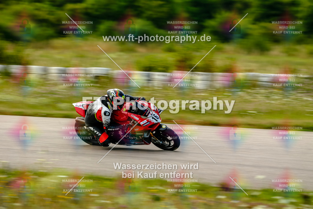 Chambley Juli-0090 | Hier findet Ihr Bilder von Touristenfahrten auf der Nürburgring Nordschleife oder von anderen Veranstaltungen die ich besucht habe. Viel Spass beim Durch Schauen 