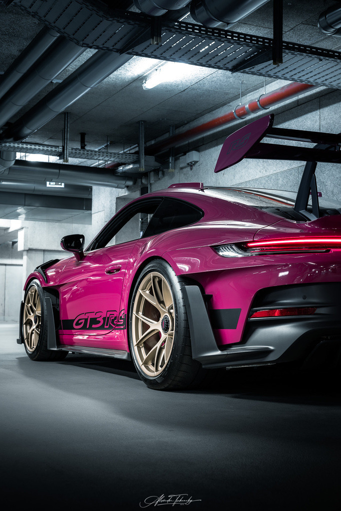 911 GT3 RS Sternrubin Neo | Entdecken Sie die faszinierende Welt von Alexander Tschuncky Arts: Kreative Fotografie, atemberaubende Automobilkunst und hochwertiger Bilderdruck. Lassen Sie sich inspirieren! - Realisiert mit Pictrs.com