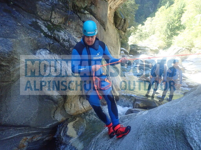 P9190005 | Bestelle die Bilder deines Berg- oder Wasser-Abenteuers mit Mountain Sports bequem von zu Hause aus direkt über unseren Online Fotoshop von pictrs.com. - Realisiert mit Pictrs.com