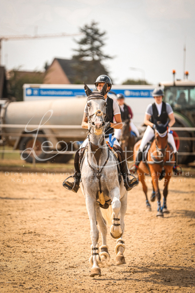 27.SaSpMA00311 | Leoni Ertmer Photography - Realisiert mit Pictrs.com