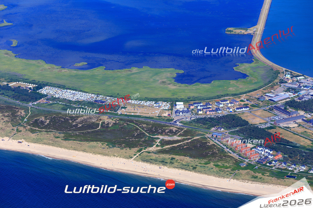 Die Luftbildaufnahme Rantum - Sylt wurde 2018 mittels Flugzeug (keine Drohne) erstellt. Perfekte Schärfe und Druck- Auflösung- Garantiert!
