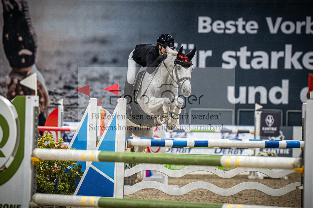 DOS_2077 | Entdecke hochwertige Reitturnierfotos von Foto Oger. Professionell, emotional und authentisch – jetzt Lieblingsmomente im Shop bestellen.Deutschlandweite Turnierfotografie. - Realisiert mit Pictrs.com