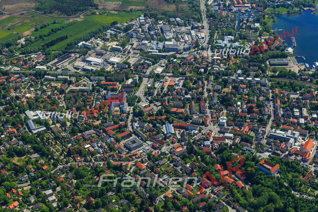 Luftbild von  Starnberg - Luftaufnahme wurde 2015 von https://frankenair.de mittels Flugzeug (keine Drohne) erstellt - die Geschenkidee