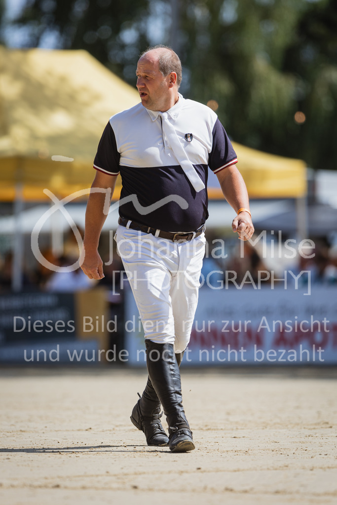 220828_Delbrueck_GrosserPreis-603 | Deine schönsten Turniermomente als professionelle Fotos! Entdecke hochwertige Pferdesport-Fotografie im Online-Shop. Jetzt Fotos finden & bestellen!