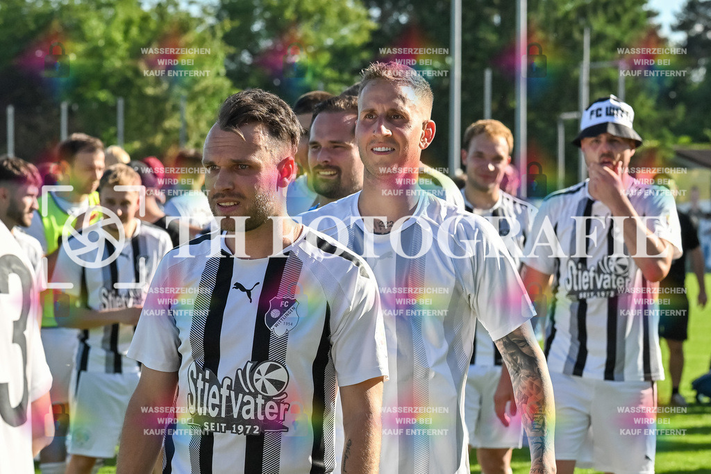 GER, FC Zell - FC Wittlingen, Fussball, Rothaus Bezirkpokal, Finale, Saison 2024/2025, 29.05.2025 | Patrick Streule, Yannick BöhlerGER, FC Zell - FC Wittlingen, Fussball, Rothaus Bezirkpokal, Finale, Saison 2024/2025, 29.05.2025Foto: TH Fotografie/Thomas Hess