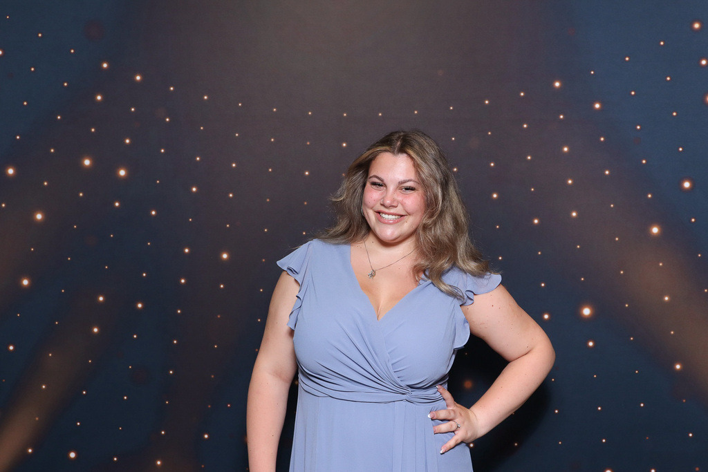ZD260628112736-6 | Fotoshop von zweidimensional Fotografie. Ihr Fotograf im Aargau. Abzüge von Ihrem Fotobox Event bestellen.Abzüge von Ihrem Hochzeit bestellen.Abzüge von Ihrem Schulfotograf bestellen.