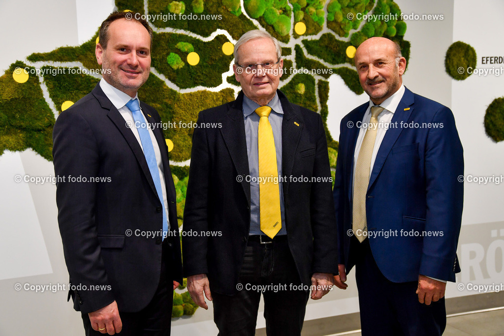 Fred Schöberl_ Öamtc_ 02.01.2023-6 | 02.01.2023, Linz, AUT, Oeamtc im Bild Harald Grossauer (Landesdirektor Oeamtc) Ooe, Kurt Pramendorfer (Praesident Oeamtc Ooe), Fred Schoeberl (Cheftechniker Oeamtc Ooe)