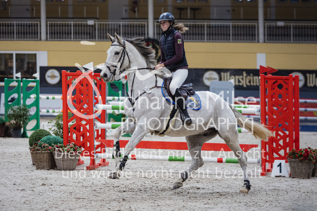 221216_Warstein_Youngster-M-461 | Deine schönsten Turniermomente als professionelle Fotos! Entdecke hochwertige Pferdesport-Fotografie im Online-Shop. Jetzt Fotos finden & bestellen!