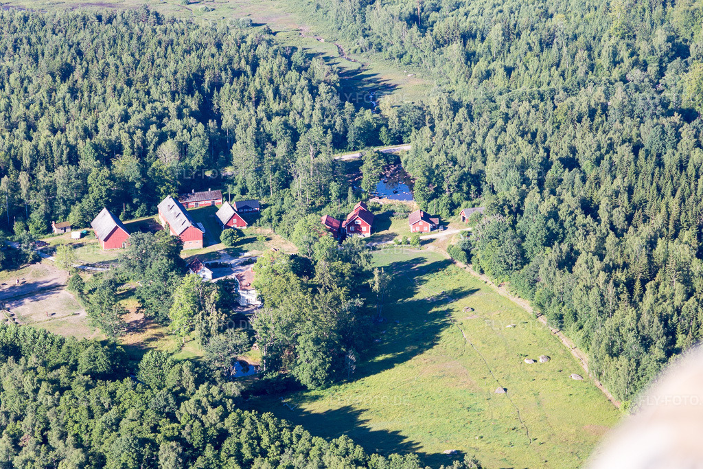 Luftbild: Ortsansicht in Torne im Bundesland Kronoberg in Schweden. Foto: IMG_108179.jpg vom 28.06.2018 durch Werner Riehm/FLY-FOTO.de