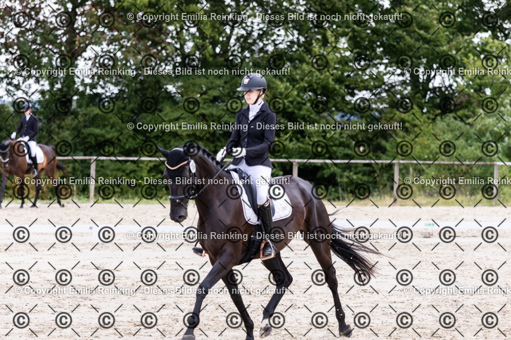 CL5A2375 | Emilia Reinking Fotografie - Realisiert mit Pictrs.com