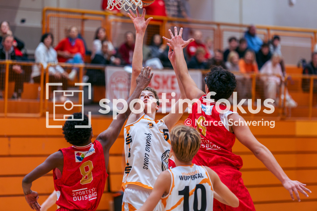 Young Lions Wuppertal – Basket Duisburg | JBBL-Einteilungsrunde, Gruppe 6: Young Lions Wuppertal gegen Basket Duisburg, Wuppertal, 11.10.2026. Endstand: 106:112. sportimfokus / Marcel Schwering - Realisiert mit Pictrs.com