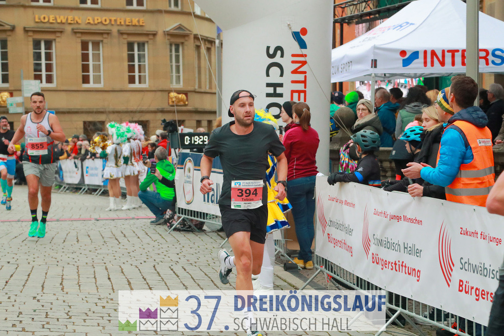 VR Bank Hauptlauf 10000m | 3 Koenigslauf 2023 - Realisiert mit Pictrs.com