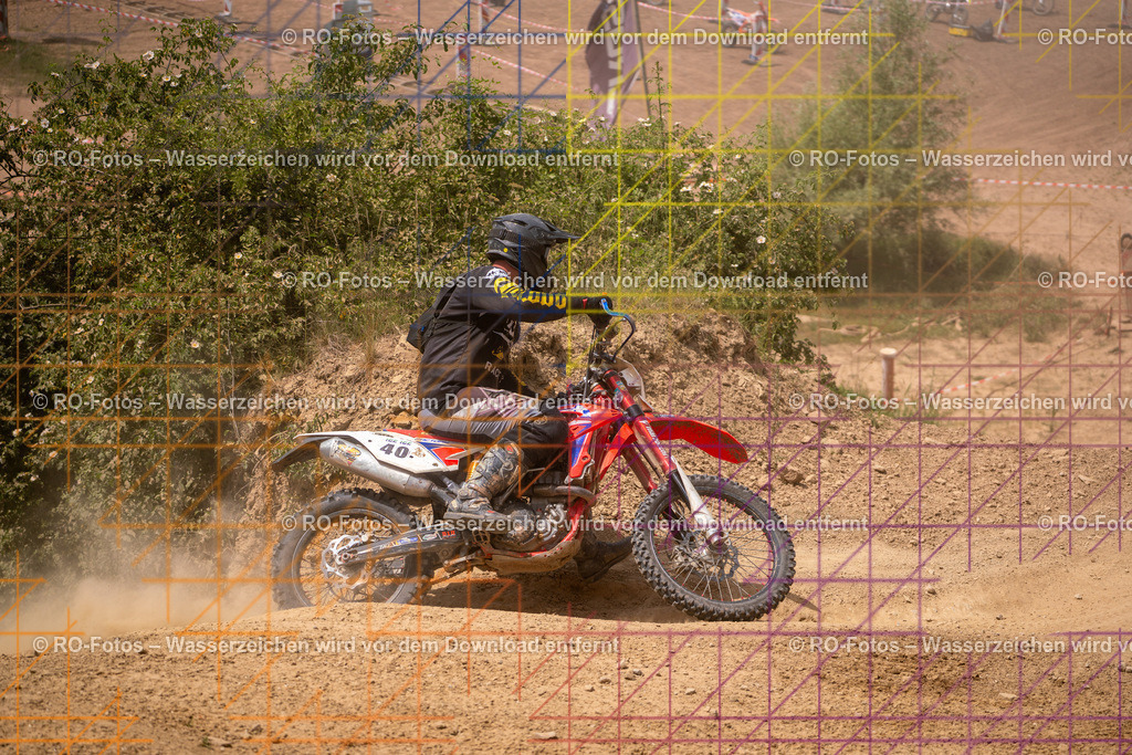Niederwürzbach 2 Lauf-1341 | Sportfotografie von RO-Fotos: Motorsport, Motocross, Enduro, Laufveranstaltungen und Triathlon. Professionelle Fotos von Sportlern und Events. - Realisiert mit Pictrs.com
