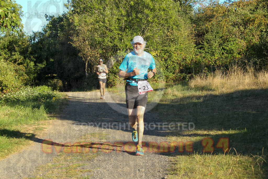 250830_1834_EV4_4851 | Sportfotografie im Rhein-Sieg Kreis, Köln, Bonn, NRW, Rheinland Pfalz, Hessen, etc. Unser Tätigkeitsfeld umfasst den Laufsport vom Volkslauf über den Marathon, Duathlon, Triathon bis zum Ultralauf wie Kölnpfad Ultra oder Schindertrail.
