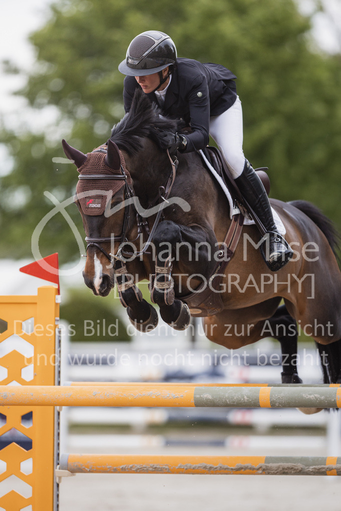230520_MayDays_Zeit-S-229 | Deine schönsten Turniermomente als professionelle Fotos! Entdecke hochwertige Pferdesport-Fotografie im Online-Shop. Jetzt Fotos finden & bestellen!