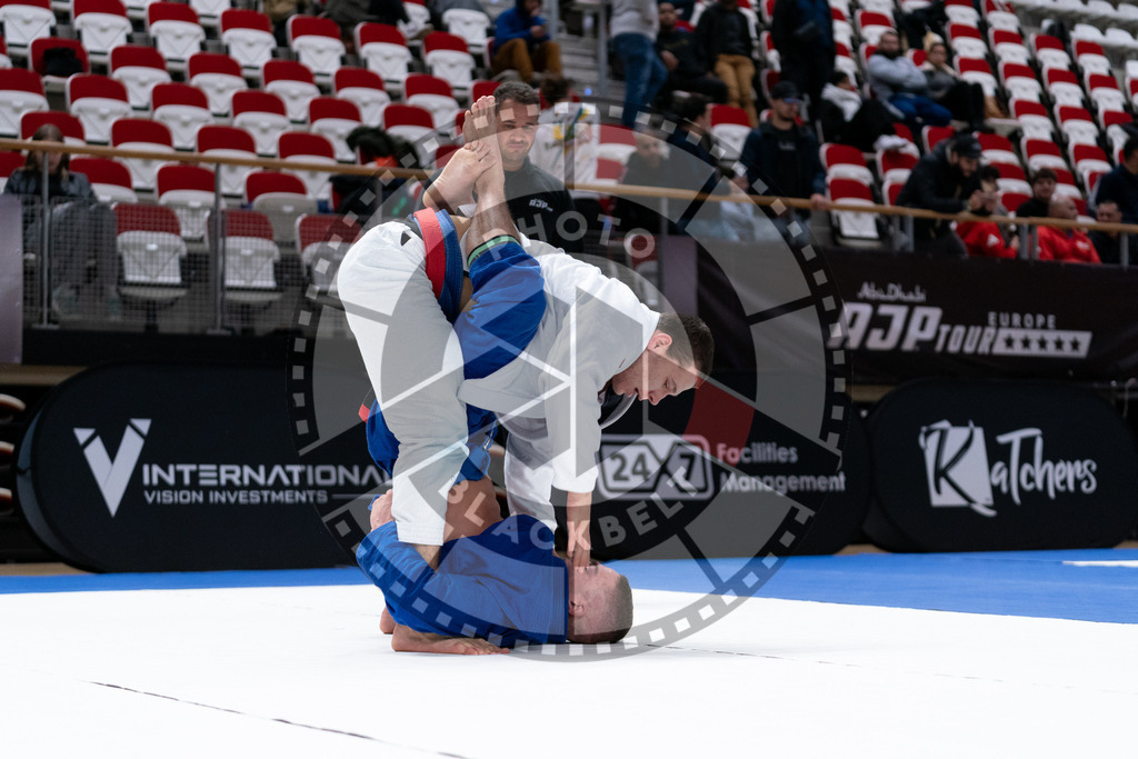 20241012PBB1024 | Athletes compete during the AJP Tour Europe Continental Jiu-Jitsu Youth Championship on October 12, 2024, in Almere near Amsterdam, Netherlands. © Chiara Dazi / photoblackbelt