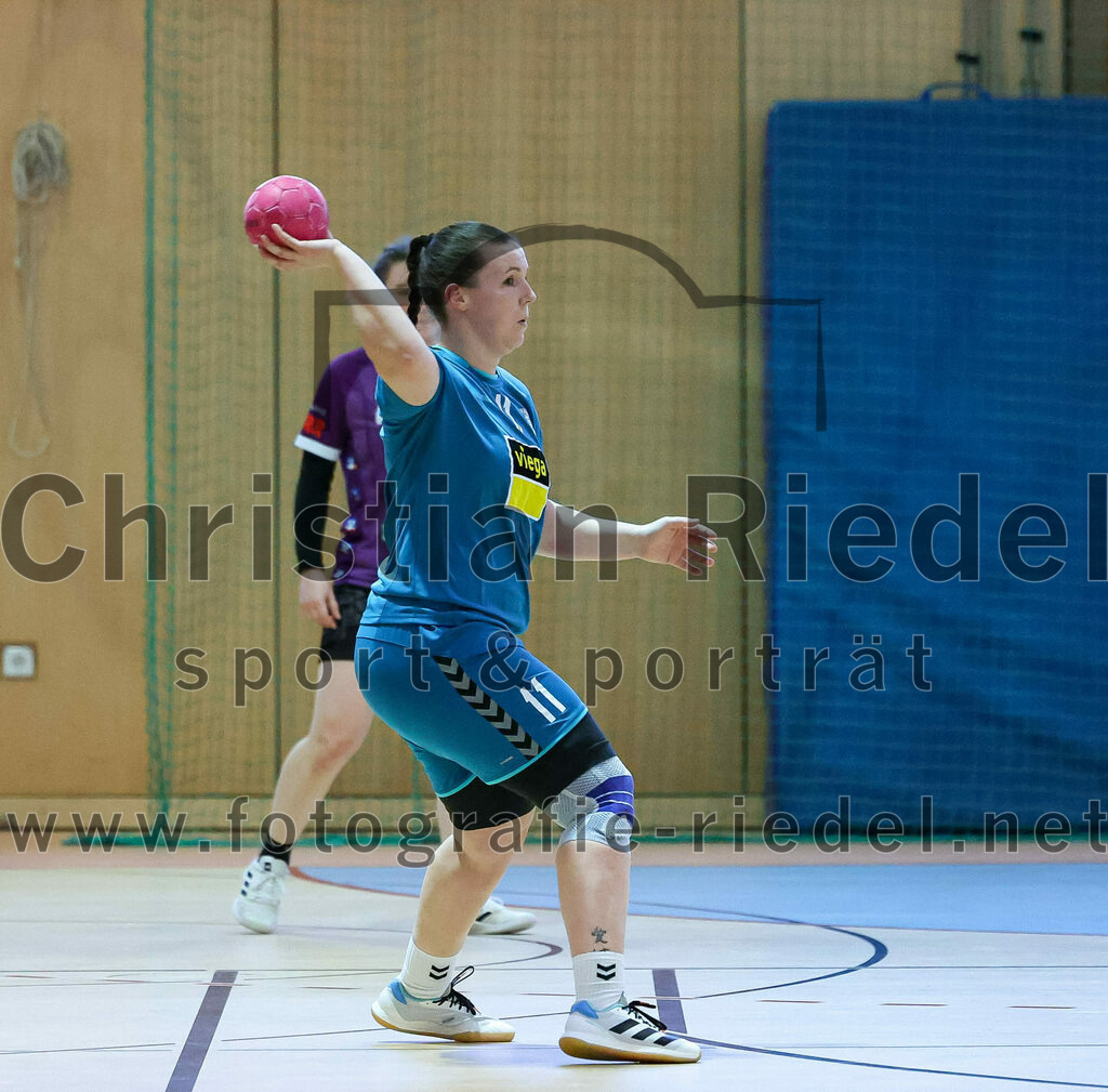 2023-03-11_049_SpVgg_Altenerding_gegen_SSG_Metten_Frauen | Erding, Deutschland, 11.03.2023:
Handball, Bezirksoberliga Frauen Altbayern 2022 / 2023, 13. Spieltag, SpVgg Altenerding gegen SSG Metten, Endergebnis: 32:26

Ramona Achatz (SSG Metten, #11)

Foto: Christian Riedel / fotografie-riedel.net