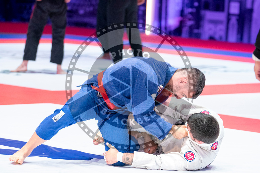 20231107PBB5441 | Fighters compete during the AJP World Master Championship in the Mubadala Arena in Abu Dhabi, Arab United Emirates, on November 7, 2023.