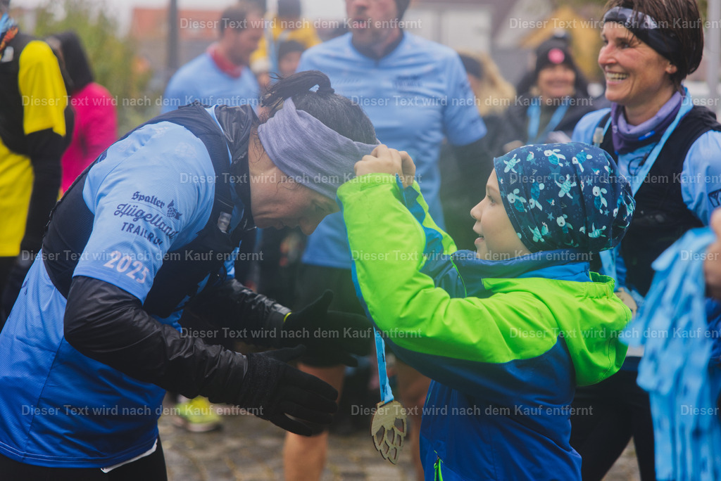 cineathletes-huegelland-2025-11-09-12-46-19 | Sportfotografie rund um Obstacle Course Racing und Trail Run - Realisiert mit Pictrs.com