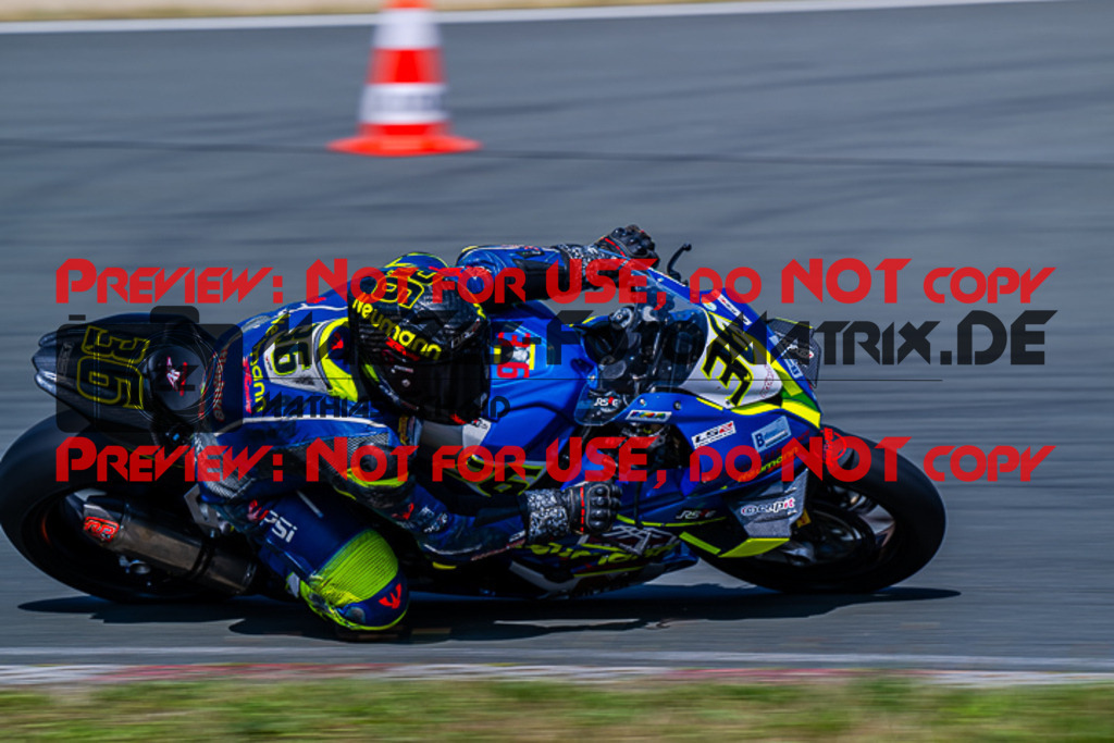 MaZZes_FotoMatrix_220724_3783 | IDM1000