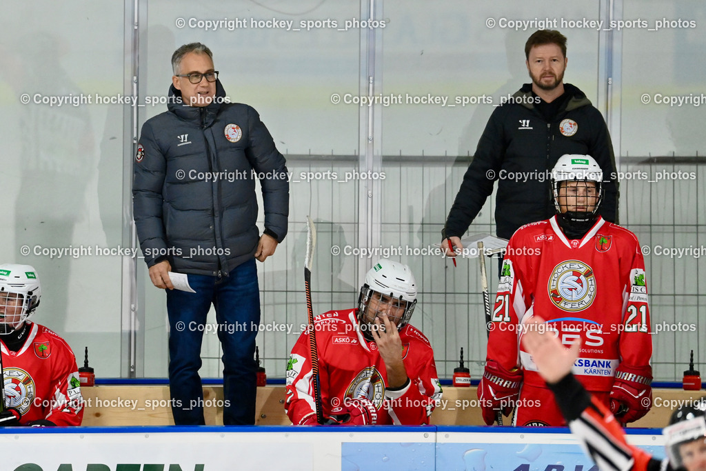 ESC Steindorf vs. ESV Ferlach | Spielerbank ESV Ferlach, Headcoach ESV Ferlach Vnuk Jure, Asisstentcoach Ferlach Kopeinig Wolfgang, #21 Felsberger Andreas ESV Ferlach, ESC Steindorf vs. ESV Ferlach, ESC Steindorf vs. ESV Ferlach am 19.10.2024 in Steindorf (Ossiachersee Halle), Austria, (Photo by Bernd Stefan)