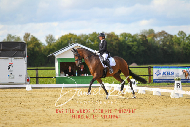 DKP44325 | Turniersportfotografie; Pferdefotografie; Dressurfotografie