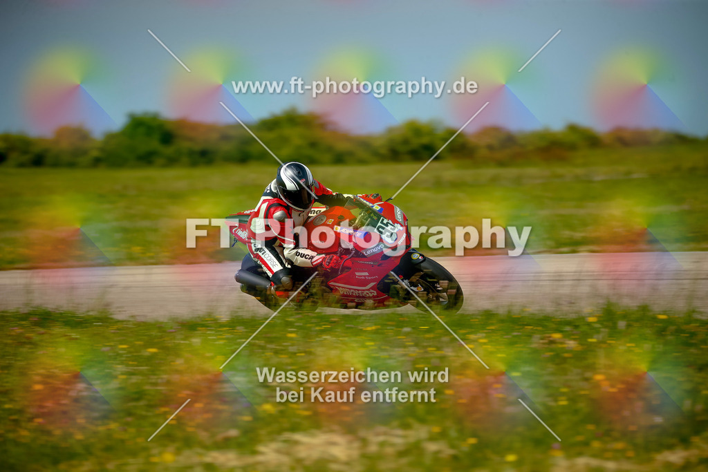 _MOT1088 | Hier findet Ihr Bilder von Touristenfahrten auf der Nürburgring Nordschleife oder von anderen Veranstaltungen die ich besucht habe. Viel Spass beim Durch Schauen 