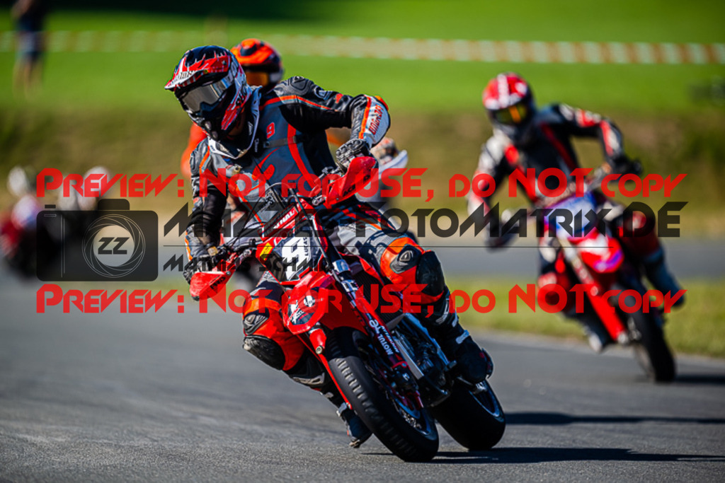 MaZZes_FotoMatrix_220904_7472 | S3