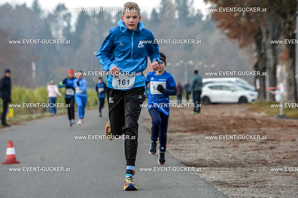 2025.11.30 - KLC Adventlauf 2025 (M_Ragonese)_74 | Sportfoto event-gucker Herbert Scherer