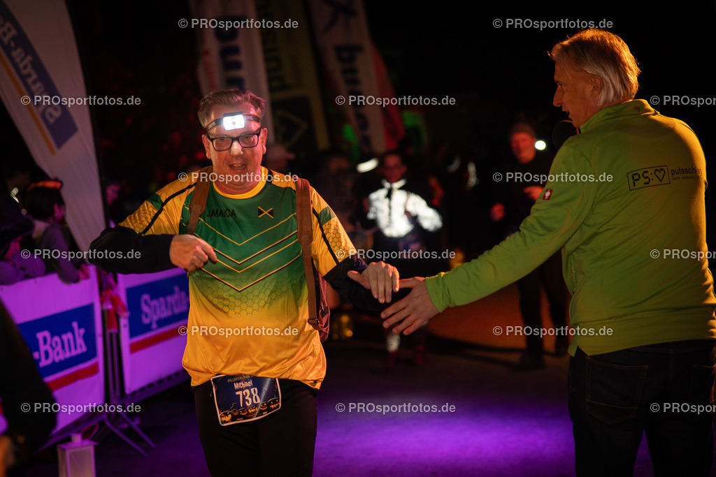 Halloween Run 2024 in Koeln, 31.10.2024 | Impressionen vom Halloween Run 2024 am 31.10.2024 in Koeln (Forstbotanischer Garten Rodenkirchen). Foto: BEAUTIFUL SPORTS/Axel Kohring
