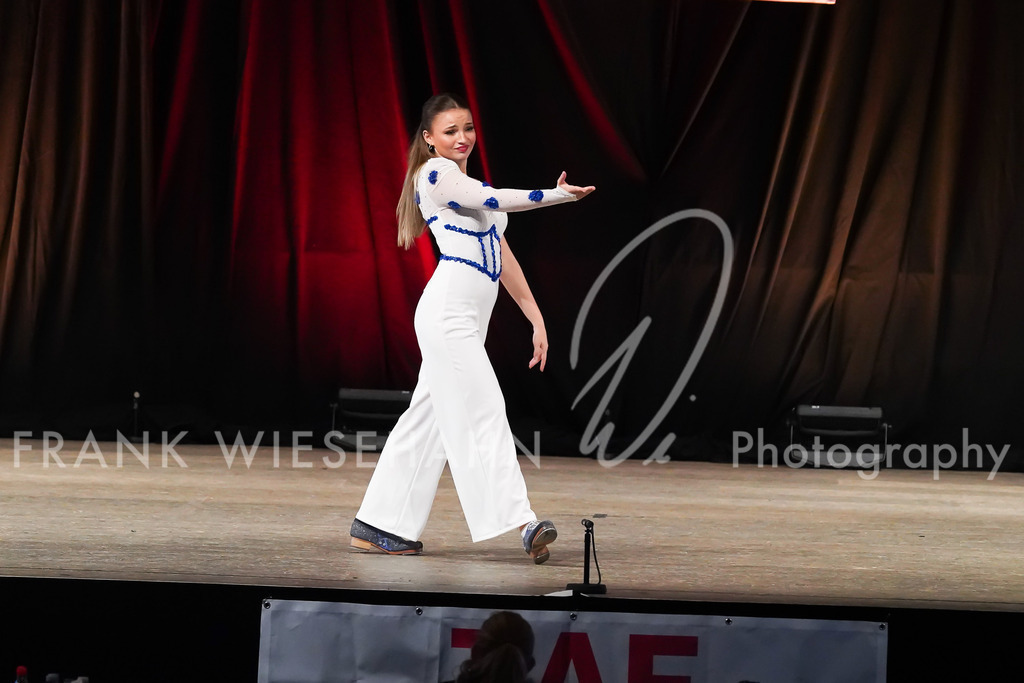 FW701448 | FRANK WIESEHAHN MEDIA - Realisiert mit Pictrs.com