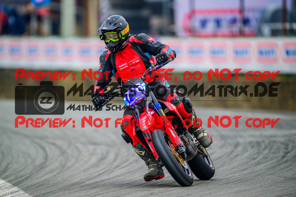 MaZZes_Fotomatrix_20251011_6007705_8388 | S2