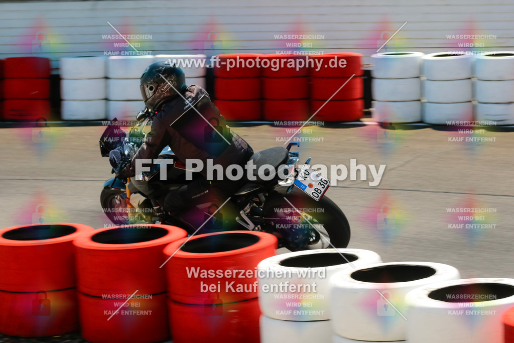 Moto-TeamOBK-22244 | Hier findet Ihr Bilder von Touristenfahrten auf der Nürburgring Nordschleife oder von anderen Veranstaltungen die ich besucht habe. Viel Spass beim Durch Schauen 