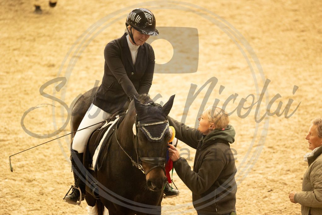 994A3809 | sabrinanicolaifotografie - Realisiert mit Pictrs.com