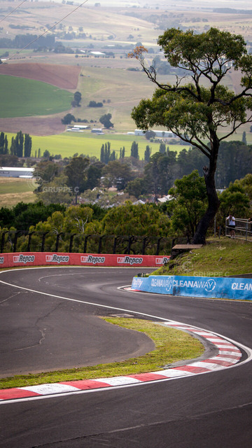 IGTC124_021609563813679TU_TU-2 | 12h Bathurst 2024 - REPCO Bathurst 12 Hour - Intercontinental GT Challenge Round 1 - Foto: Gruppe C Photographya - Realisiert mit Pictrs.com